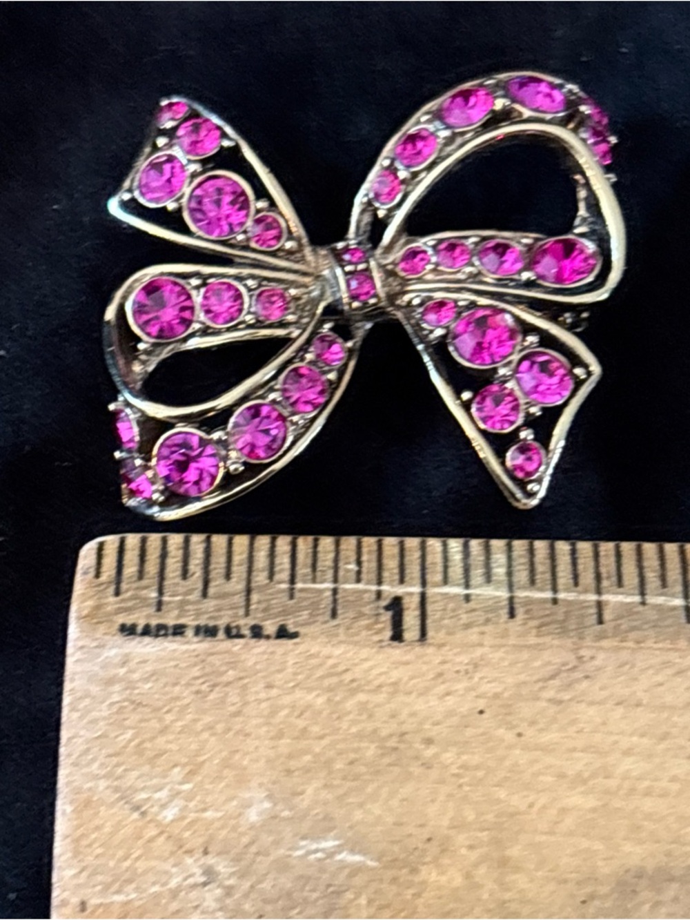 Vintage LC Signed Liz Claiborne Open Work Pink Rhinestone Bow Brooch Gold - Picture 5 of 8